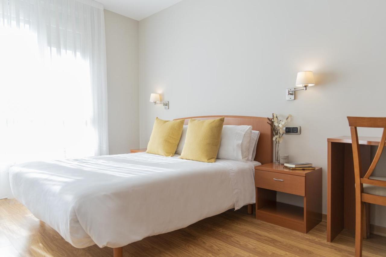 Hostal Alba Lugo Εξωτερικό φωτογραφία