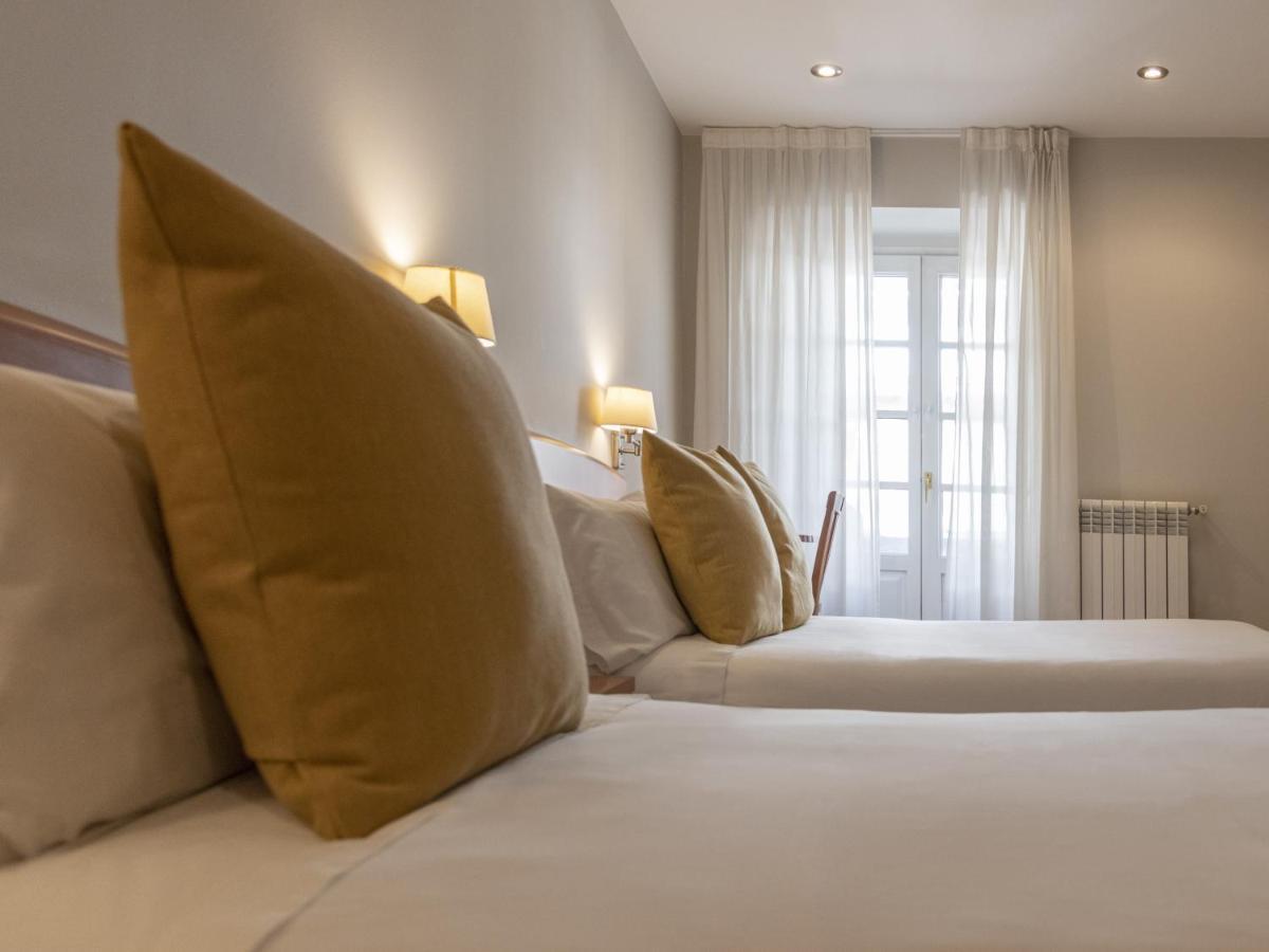Hostal Alba Lugo Εξωτερικό φωτογραφία