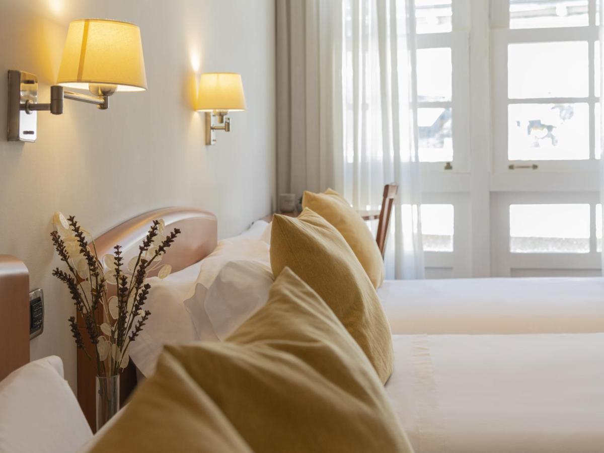 Hostal Alba Lugo Εξωτερικό φωτογραφία